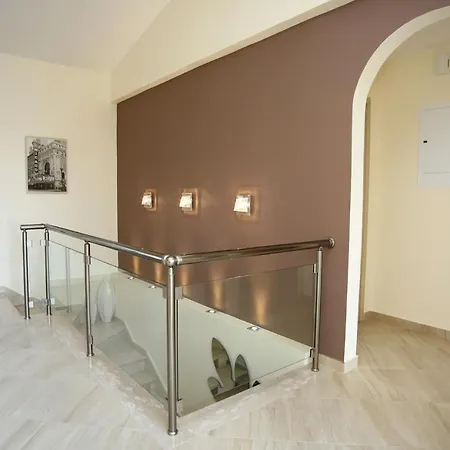 Seafront 5 Bedroom Paradise In Sea Caves * Pegeia