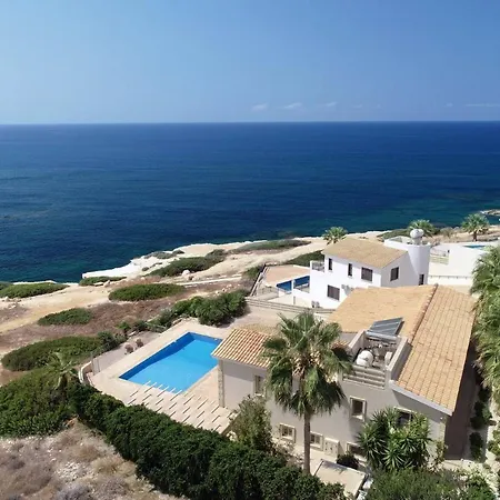 Seafront 5 Bedroom Paradise In Sea Caves *