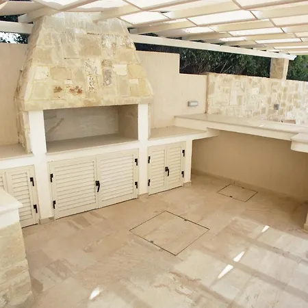 Seafront 5 Bedroom Paradise In Sea Caves