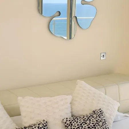 Villa Seafront 5 Bedroom Paradise In Sea Caves *