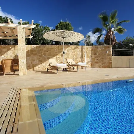 Seafront 5 Bedroom Paradise In Sea Caves