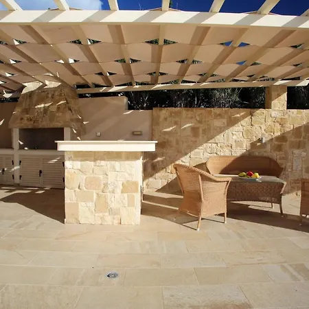 Seafront 5 Bedroom Paradise In Sea Caves Villa