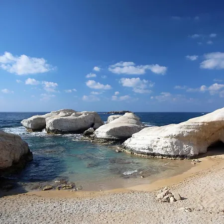 Villa Seafront 5 Bedroom Paradise In Sea Caves Peyia