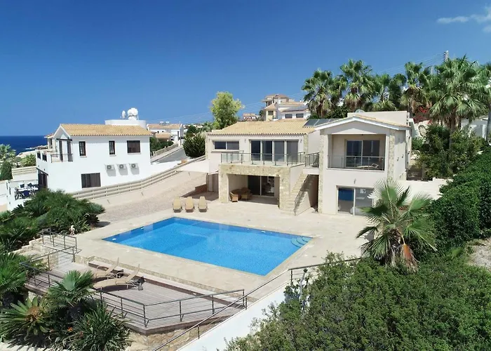 Vila Seafront 5 Bedroom Paradise In Sea Caves