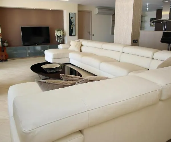 Seafront 5 Bedroom Paradise In Sea Caves Vila *