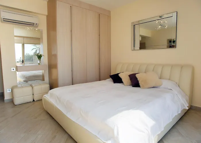 Vila Seafront 5 Bedroom Paradise In Sea Caves Pegeia