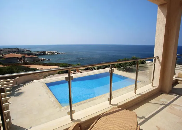 Vila Seafront 5 Bedroom Paradise In Sea Caves *