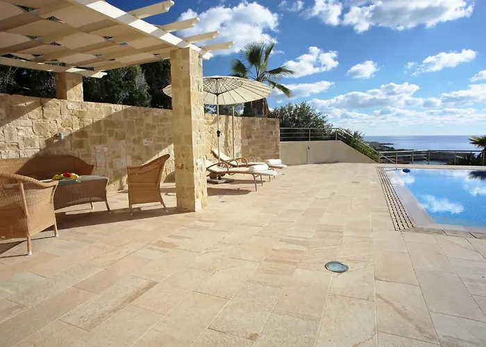 Villa Seafront 5 Bedroom Paradise In Sea Caves *