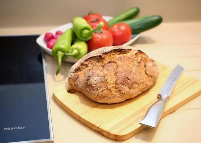 Seafront 5 Bedroom Paradise In Sea Caves *