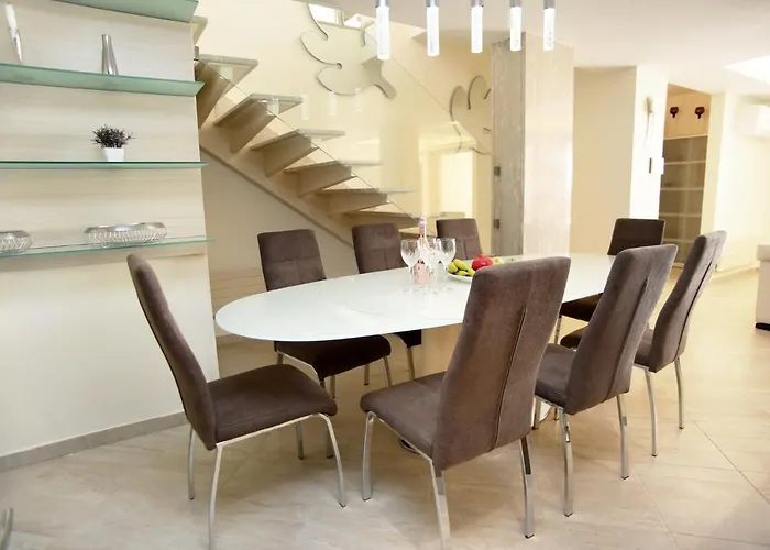 Seafront 5 Bedroom Paradise In Sea Caves Vila Pegeia